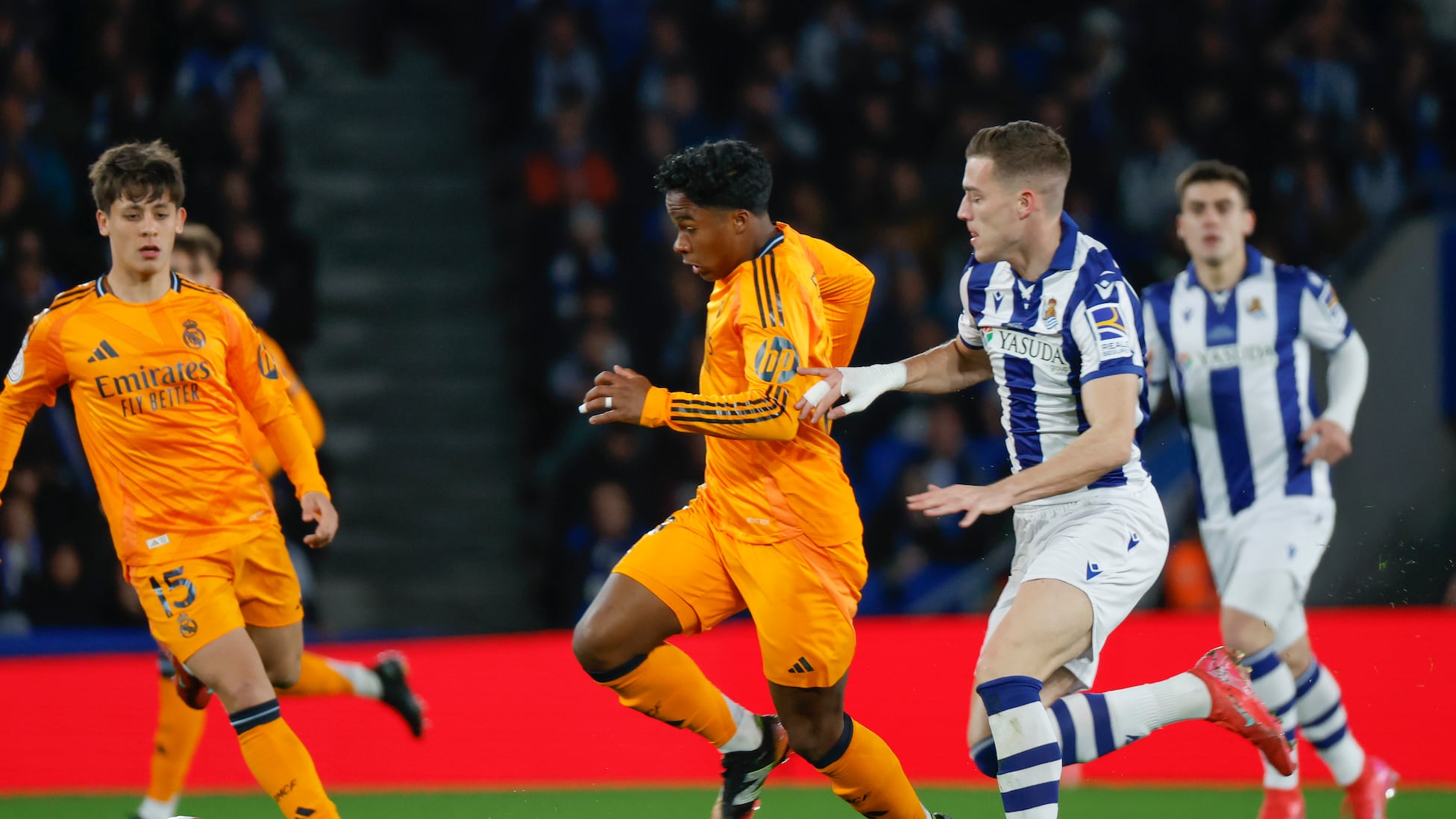 皇家马德里今晨再遭质疑,志在国王杯名次提升,底气十足,赛程密集仍需轮换(马德里竞技国王杯爆冷) 皇家马德里今晨再遭质疑,志在国王杯名次提升,底气十足,赛程密集仍需轮换(马德里竞技国王杯爆冷)