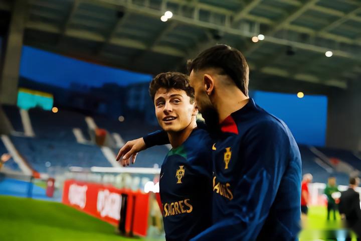 包含葡萄牙体育关键时刻再遭质疑；志在国王杯名次提升；底气十足；纪律约束更严格的词条