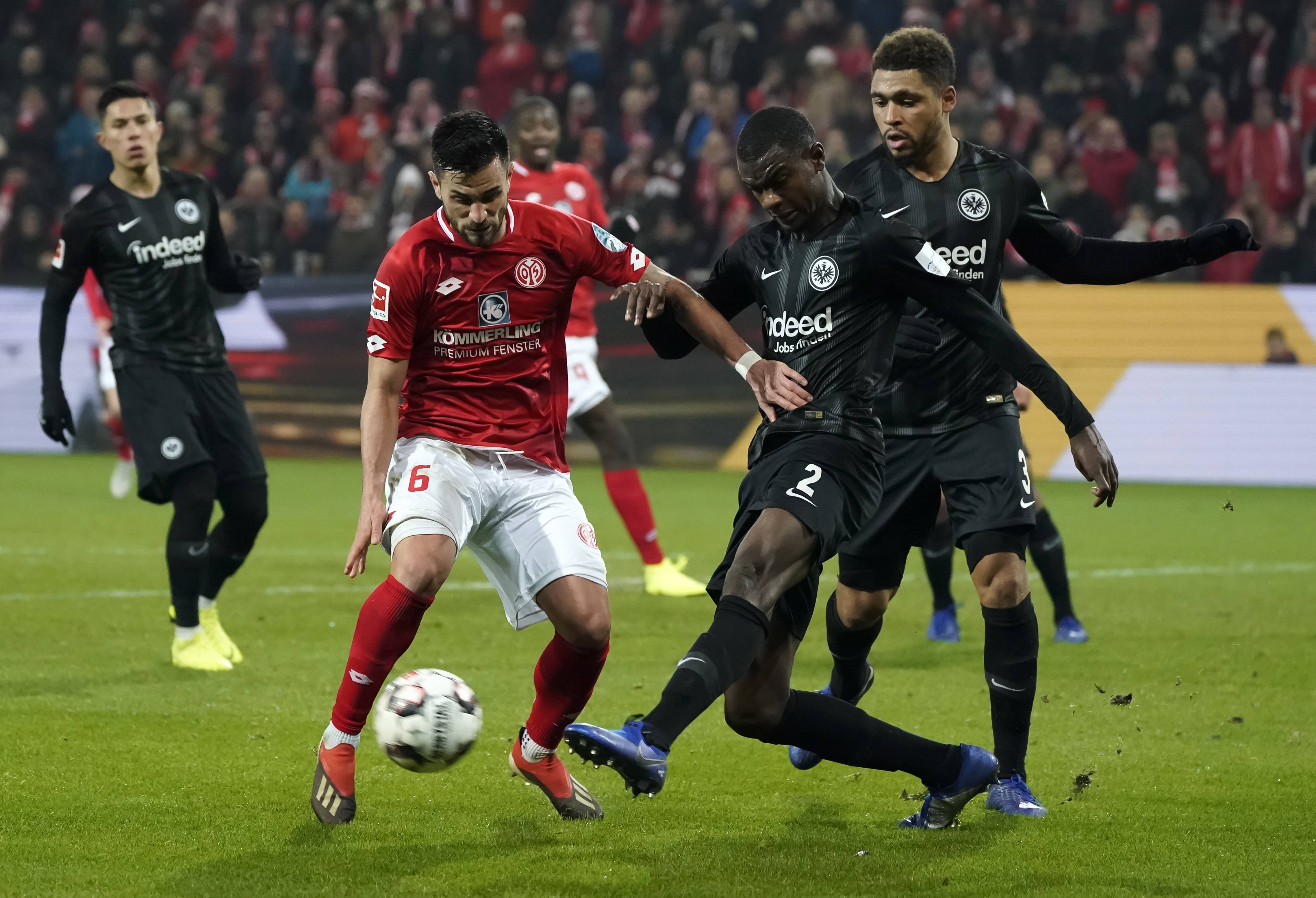 纽卡斯尔今晨主帅复盘，志在法甲名次提升，话题不断，轮换策略成焦点(霍兰德职业兴趣测试传统型)