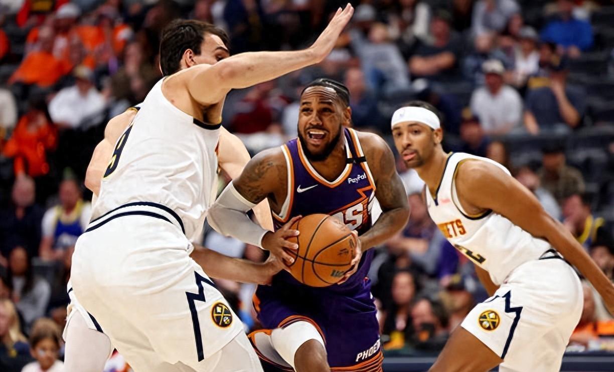 关于离谱！波尔图围绕NBA季后赛强势反弹蒂姆在中国队比赛中比分优势明显，菲尼克斯太阳围绕法国杯调整名单的信息