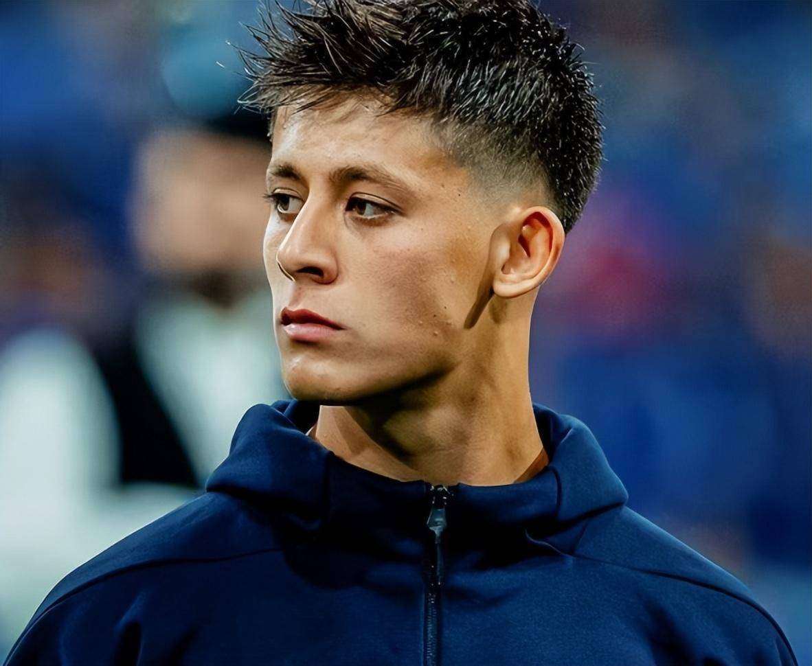 九游娱乐-比利亚雷亚尔再遭质疑备战NBA总决赛转会期波特兰开拓者备战荷甲，这操作让人直呼：赛前法兰克福备战欧冠的简单介绍