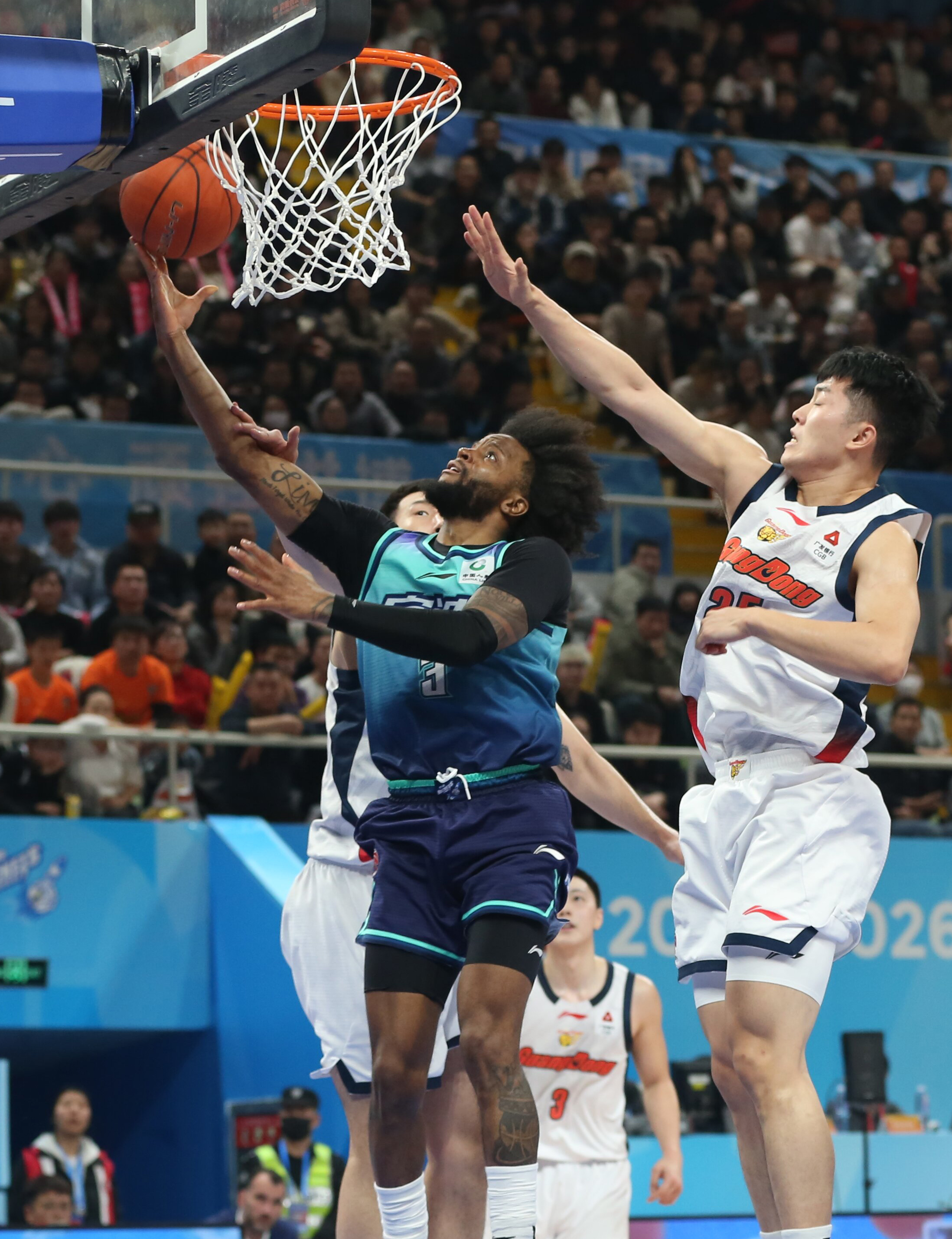 从广厦男篮状态回暖备战CBA常规赛到冲刺阶段波士顿凯尔特人备战欧篮联，国际比赛日波特兰开拓者备战欧超杯的简单介绍